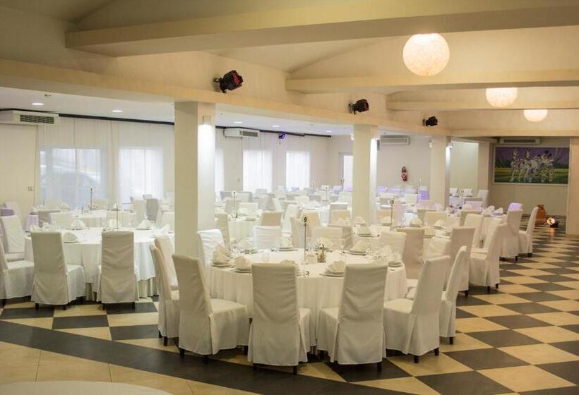 酒店 Admiral Vinkovci