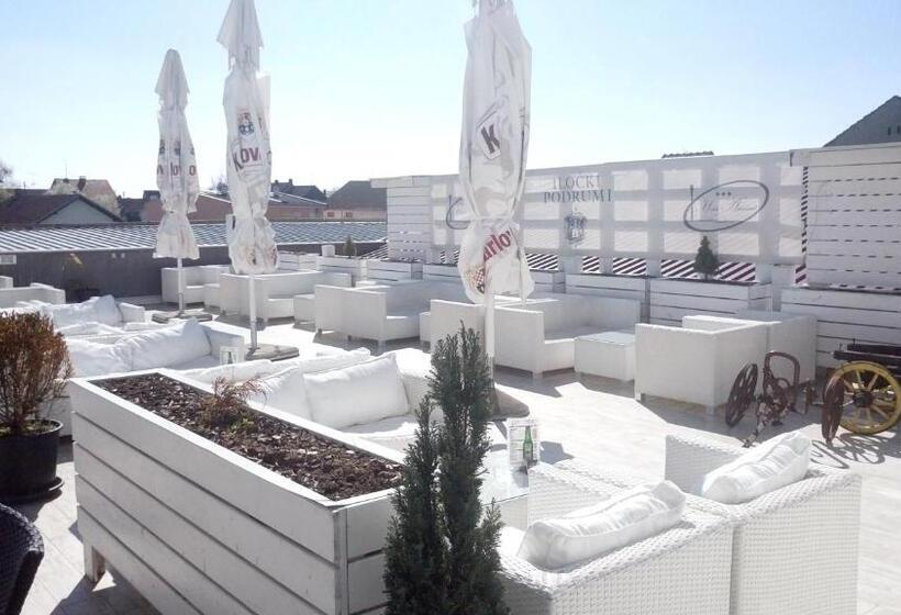 酒店 Admiral Vinkovci