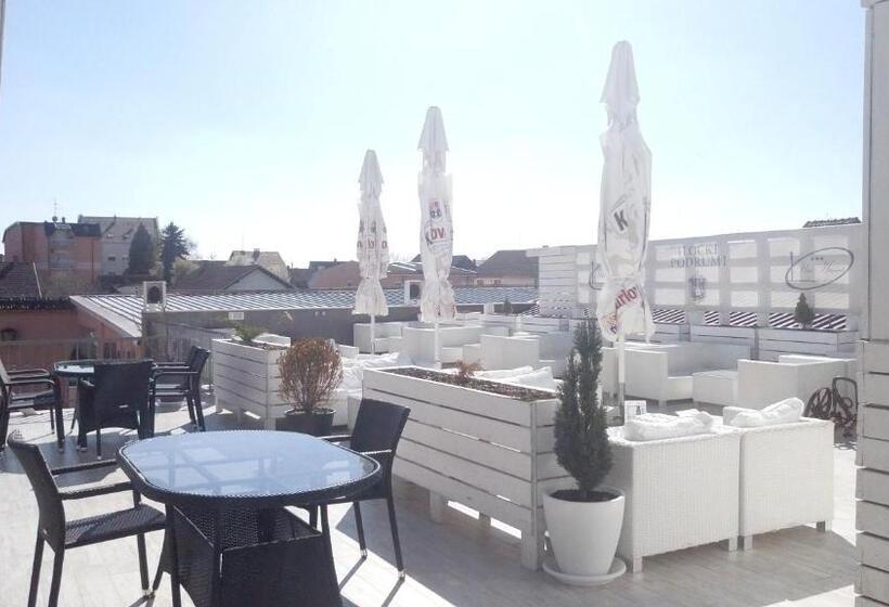 酒店 Admiral Vinkovci