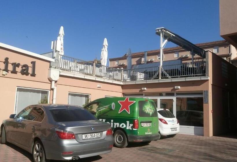 酒店 Admiral Vinkovci