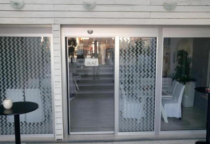 酒店 Admiral Vinkovci