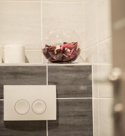 酒店 Admiral Vinkovci