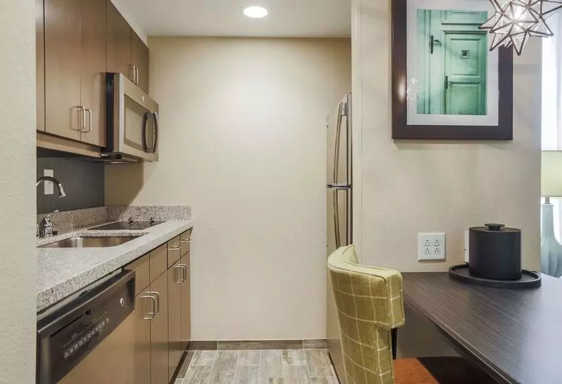 ホテル Homewood Suites By Hilton Charleston Historic District