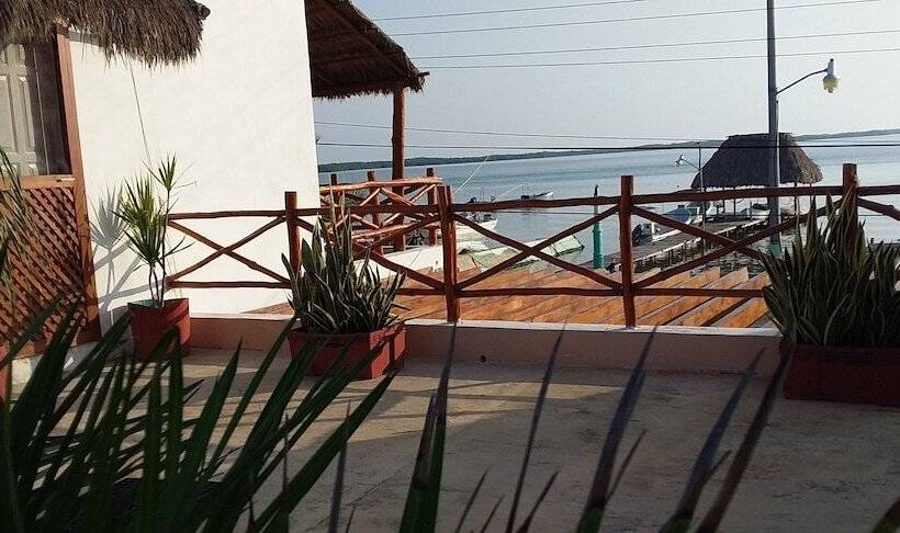 فندق Punta Ponto