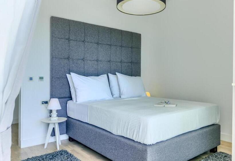 בית מלון כפרי Riva Kaštela With Swimming Pool