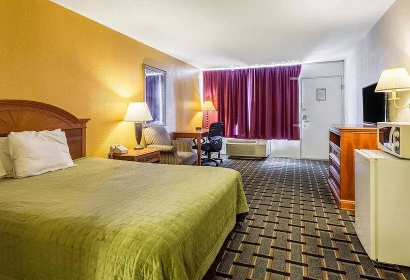 Hotelli Rodeway Inn Denmarkjackson