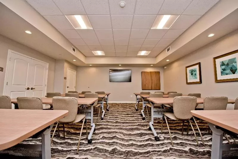 Hotelli Staybridge Suites Houston   Humble Beltway 8 E, An Ihg
