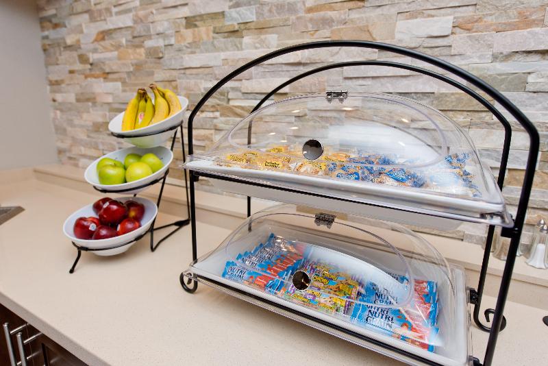 هتل Staybridge Suites Houston Humble Beltway 8 E, An Ihg