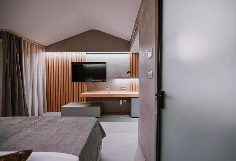 Hotelli Stomorin Marina Hramina