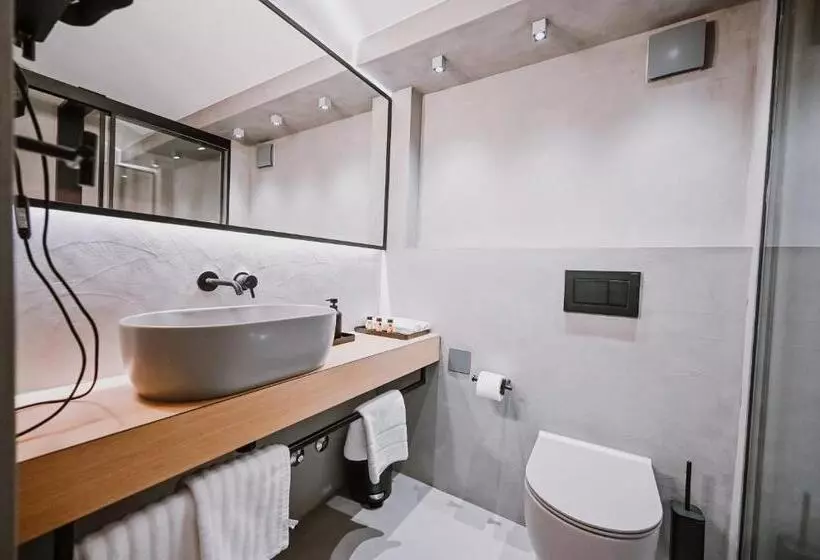 Hotelli Stomorin Marina Hramina