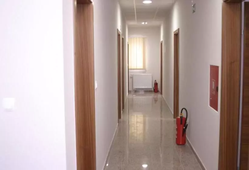 Aamiaismajoitus (B&B) Rooms Virovitica