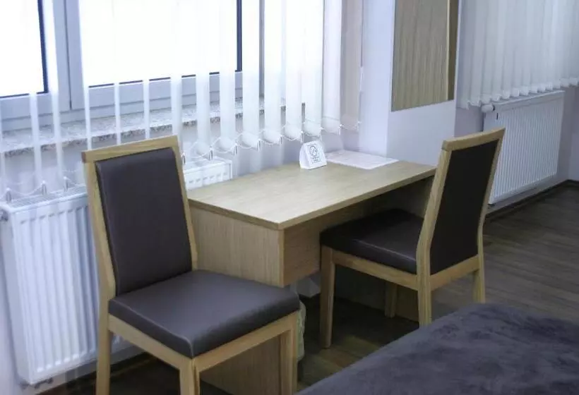 Aamiaismajoitus (B&B) Rooms Virovitica