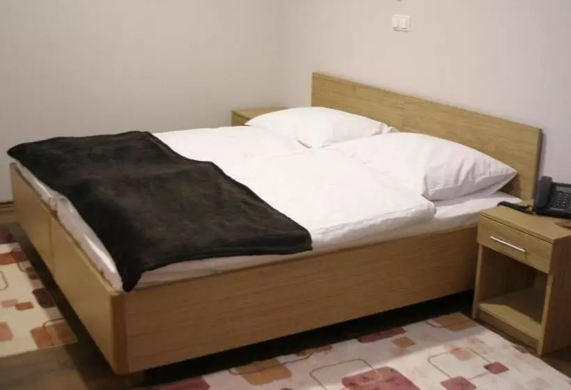 Aamiaismajoitus (B&B) Rooms Virovitica