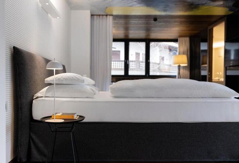 فندق Ciasa De Munt Lifestyle Living