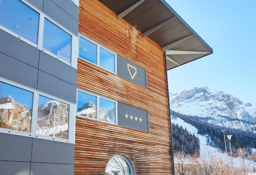 فندق Ciasa De Munt Lifestyle Living