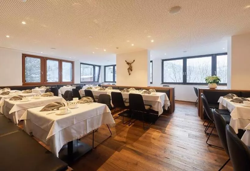 ホテル Ciasa De Munt Lifestyle Living