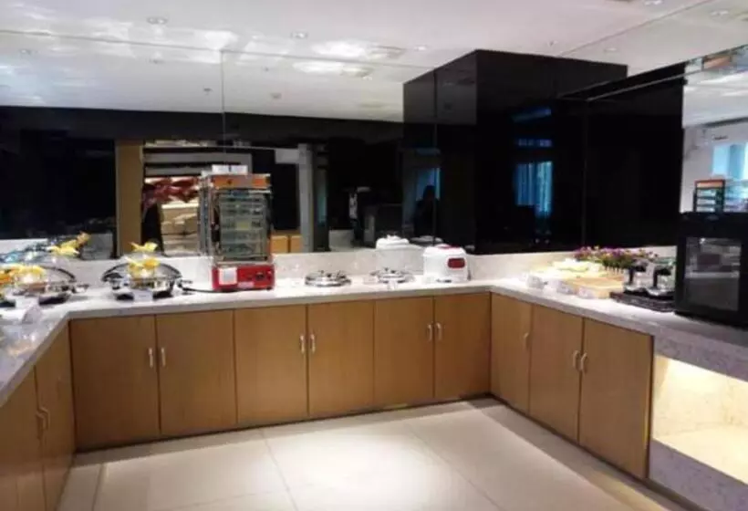 ホテル Jinjiang Inn Select Xian High Speed Train Station Fengchengqi Road