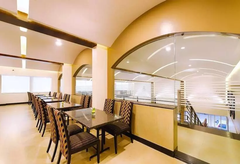 Hotelli Priyadarshini Classic