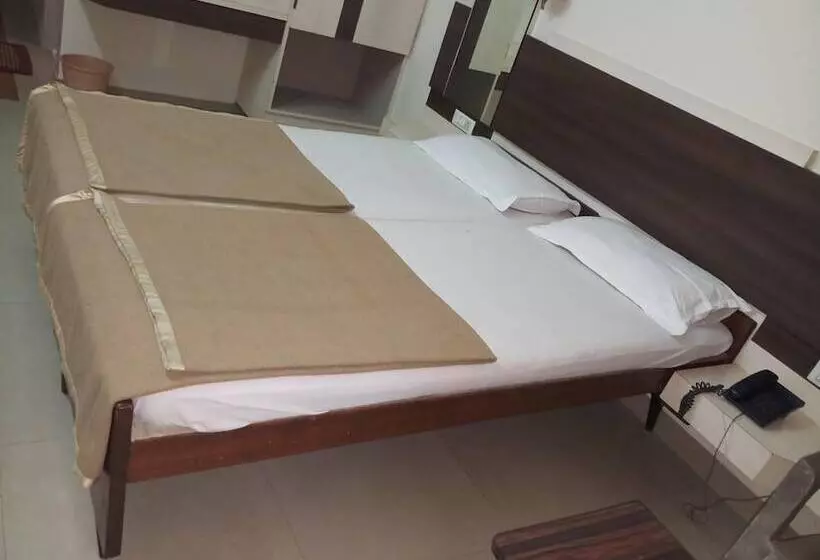 Hotelli Priyadarshini Classic