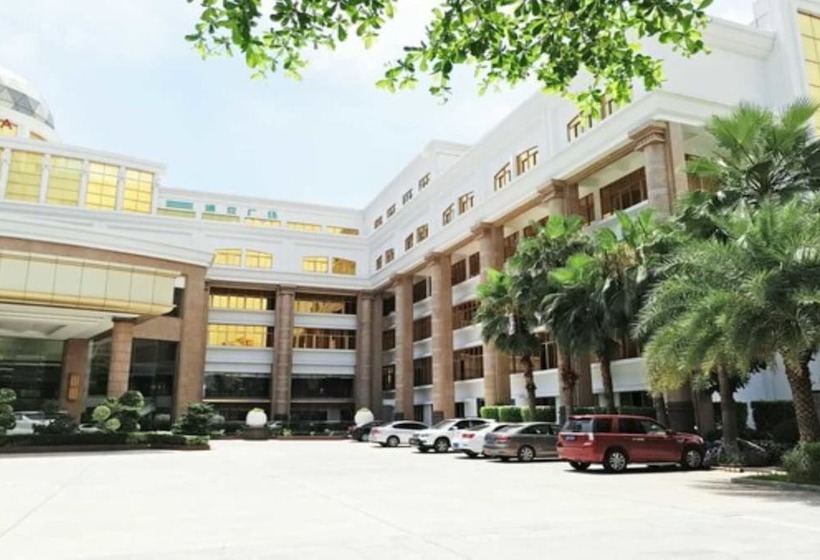 בית מלון כפרי Ramada Shenzhen Baoan