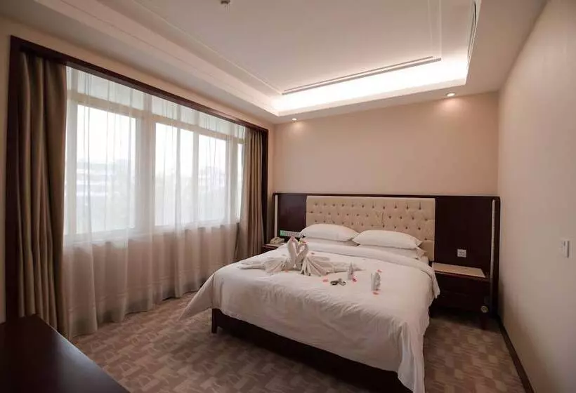 ホテル Ramada Shenzhen Baoan