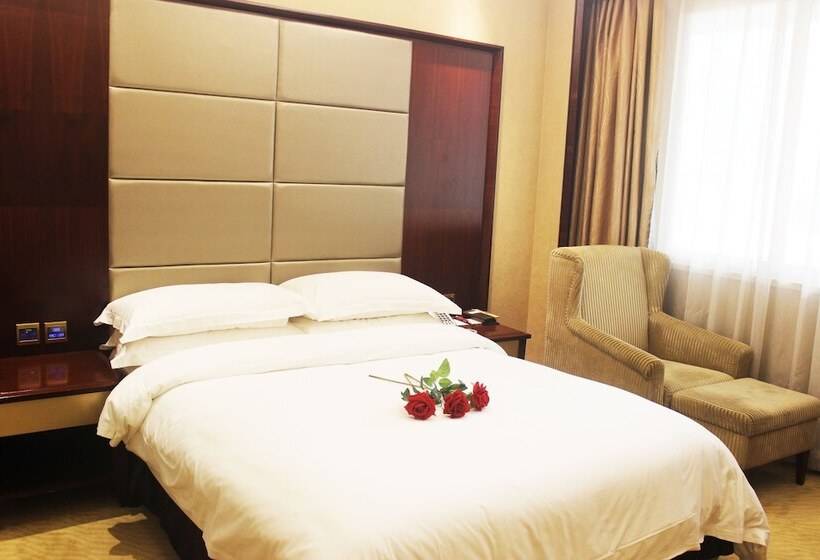 בית מלון כפרי Ramada Shenzhen Baoan