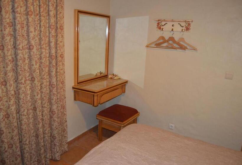 田舎風ホテル Monte Chalaça Turismo Rural