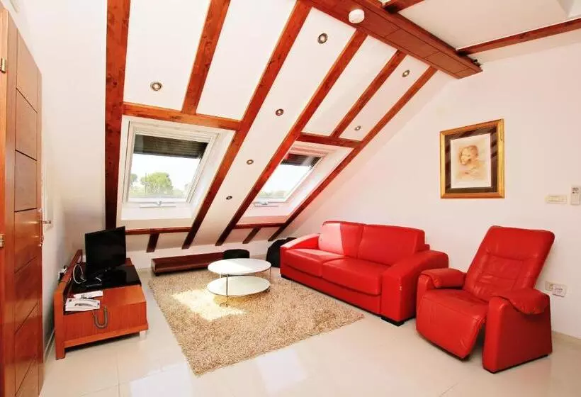 Hotel Villa Kampanel