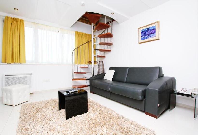 فندق Villa Kampanel