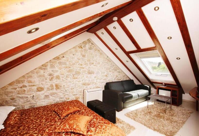 فندق Villa Kampanel