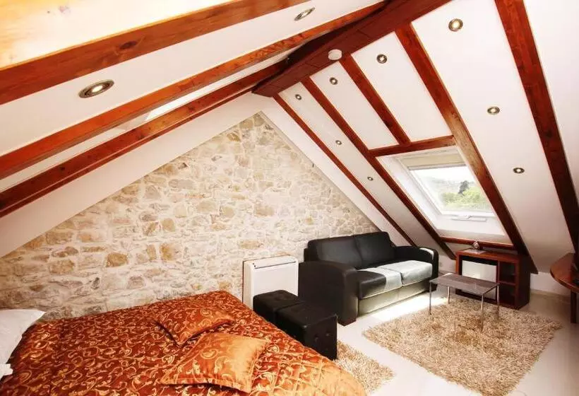 Hotel Villa Kampanel