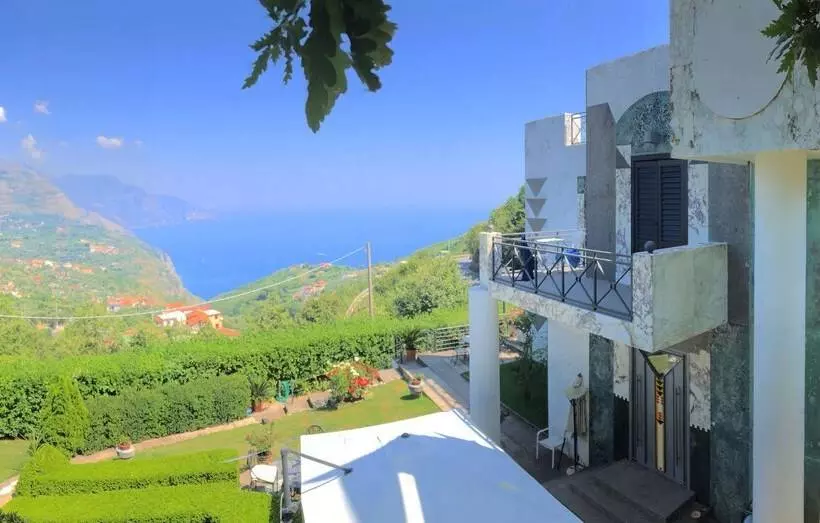 Hotelli Villa La Ventana
