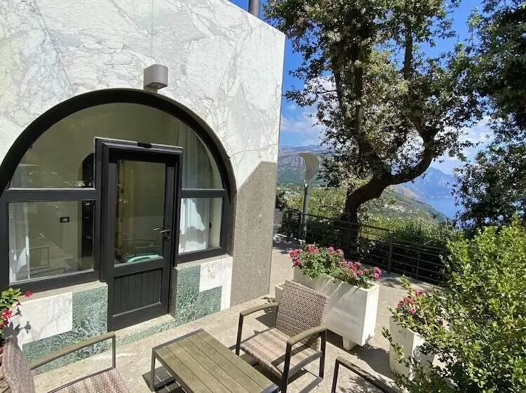 Hotelli Villa La Ventana