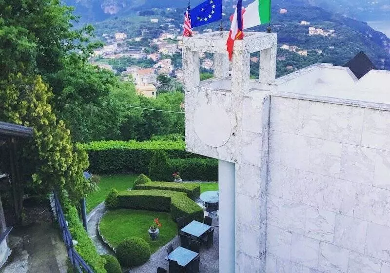 Hotelli Villa La Ventana