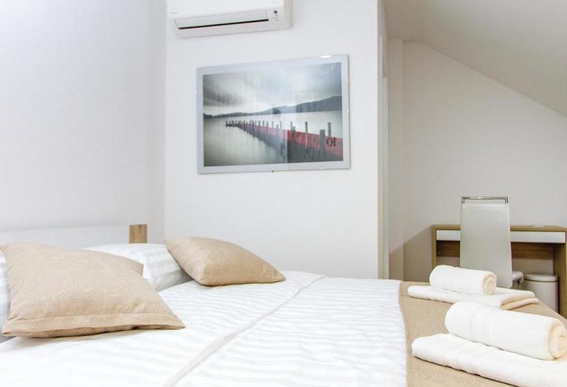 پانسیون Guesthouse Dubai