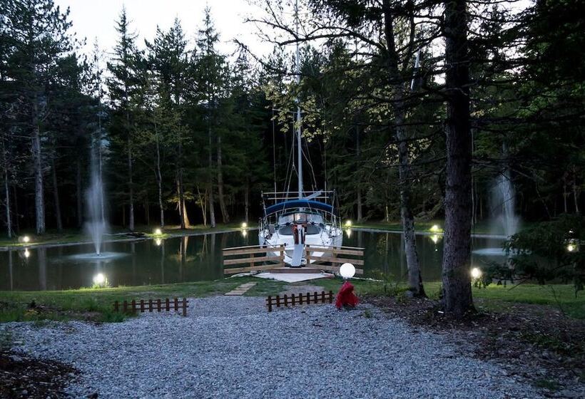 住宿加早餐  Domaine De La Font Vineuse & Spa