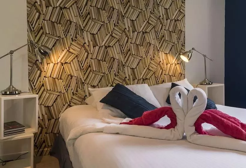 Aamiaismajoitus (B&B) Domaine De La Font Vineuse & Spa