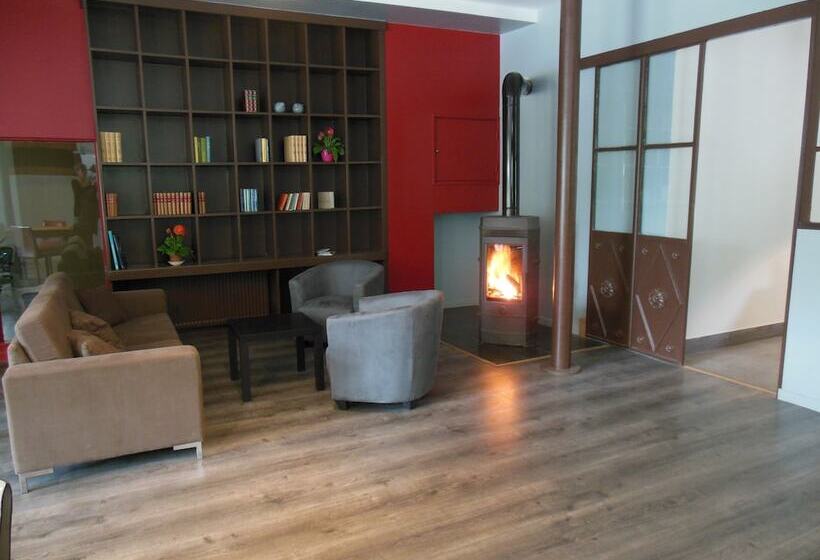 住宿加早餐  Domaine De La Font Vineuse & Spa