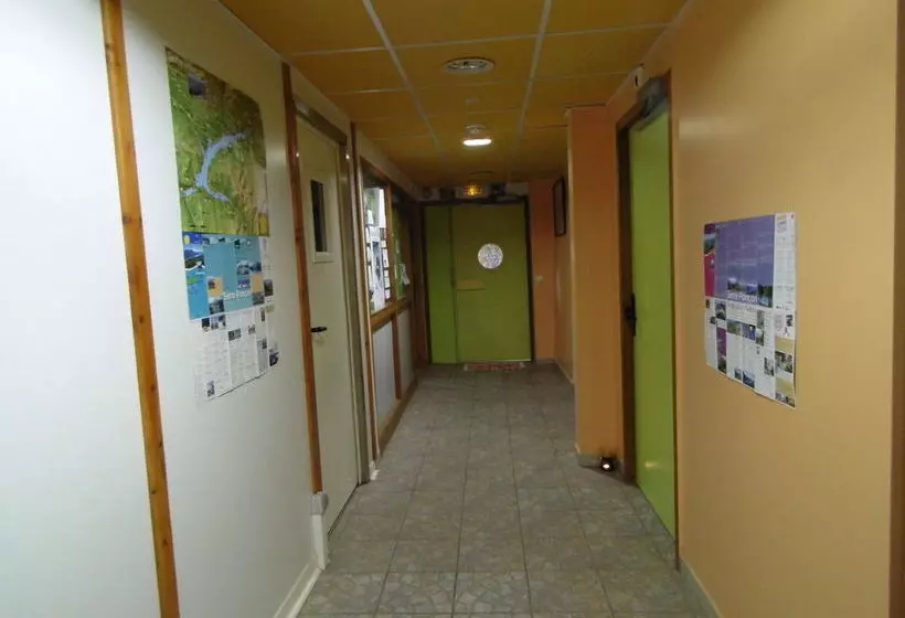 مسافرخانه Gîte Les Dormillouses