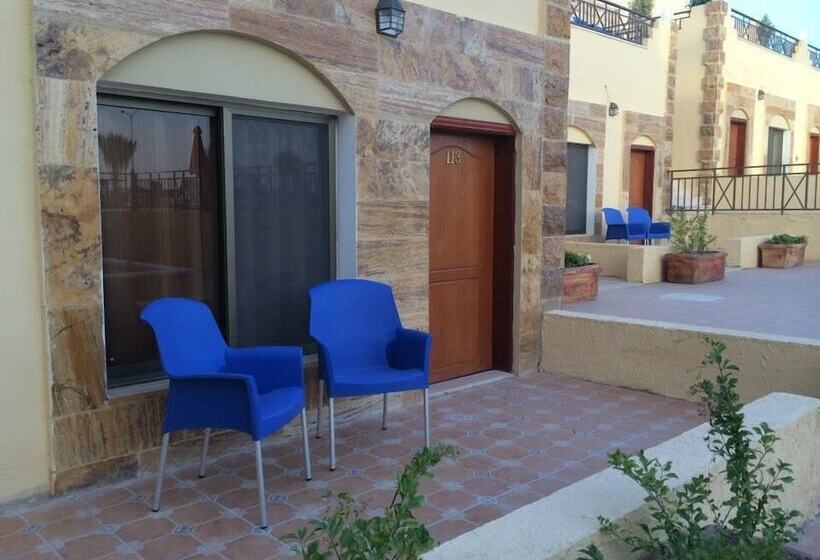 هتل Almarsa Village Dive Resort