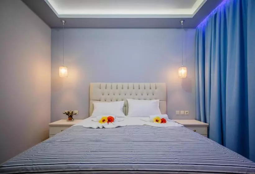 هتل Christina Apartments