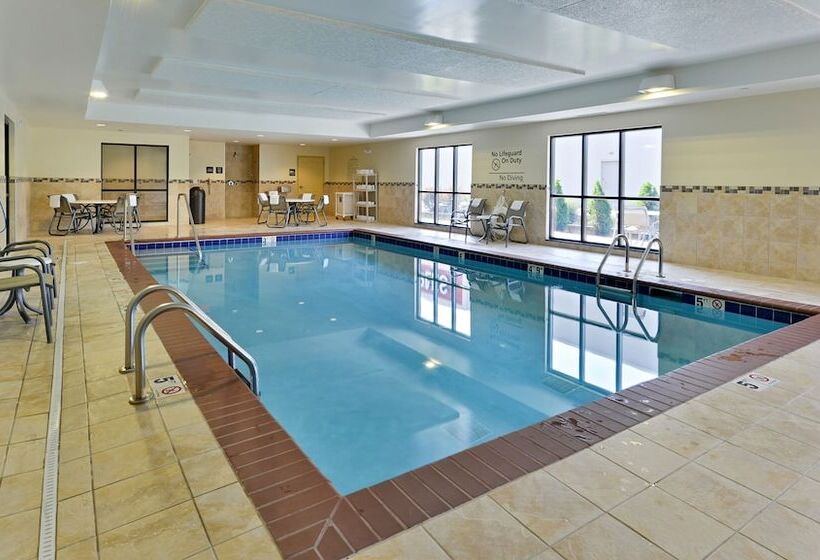 ホテル Fairfield Inn & Suites By Marriott Coralville