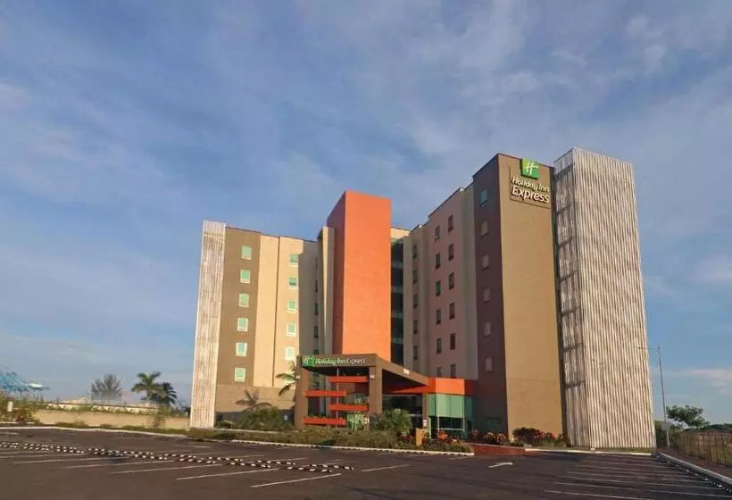 Hotelli Holiday Inn Express   Tuxpan, An Ihg