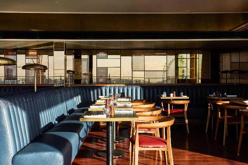 Hotelli Indigo London   1 Leicester Square, An Ihg