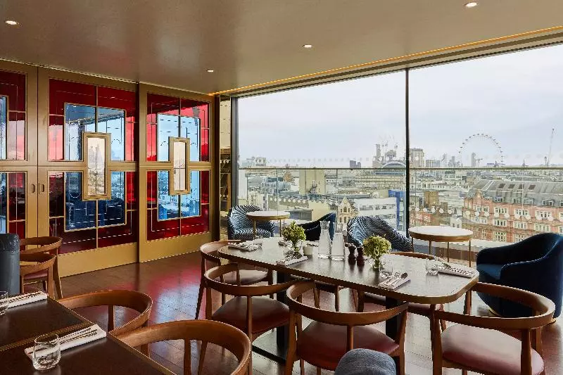 Hotelli Indigo London   1 Leicester Square, An Ihg