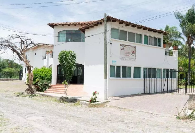 Hotelli Capital O La Joya Del Lago