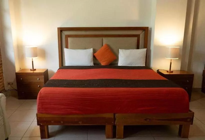 Hotelli Capital O La Joya Del Lago