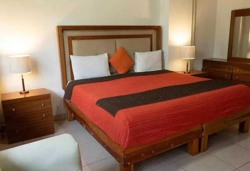 Hotelli Capital O La Joya Del Lago