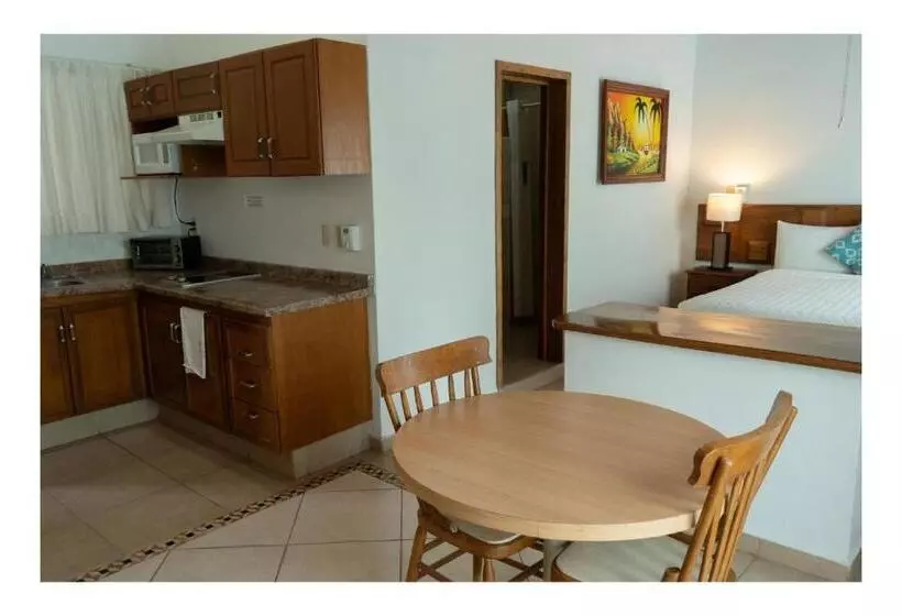 Hotelli Capital O La Joya Del Lago