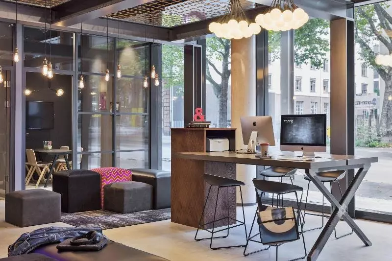 Hotelli Moxy Frankfurt East